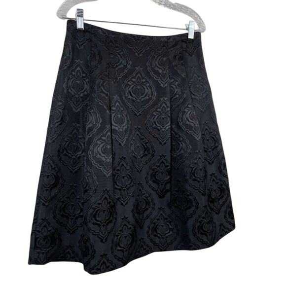 Talbots women's black brocade jacquard midi skirt.  NWOT - Picture 2 of 7